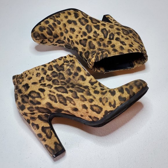 *SOLD* Sam & Libby Selena Leopard Print Ankle Booties - Picture 10 of 12